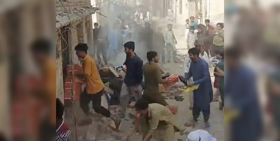 500-Person Muslim Mob Attacks and Kills Christian in Pakistan, Burning Homes and Businesses