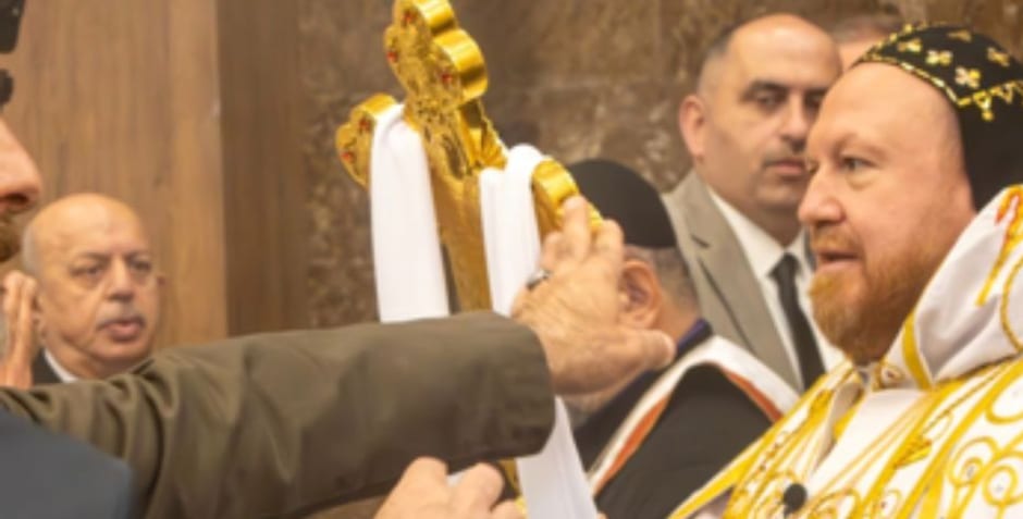 Messe de Pâques à la cathédrale syriaque orthodoxe Notre-Dame de la Lumière d'Ankawa, célébrée par Son Excellence Nicodème Daoud Sharaf