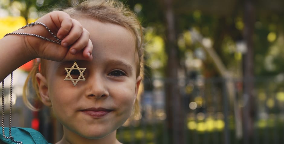 Victory: Jewish Parent Wins Free Speech Battle