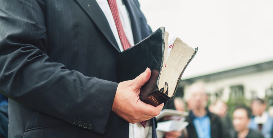 Preacher Handcuffed, Detained, and Banned From Public Bus Terminal for Sharing His Faith: ACLJ Demands Retraction